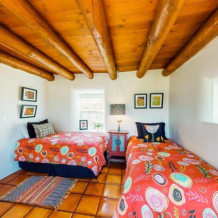 The Bird House Villa Taos Bagian luar foto